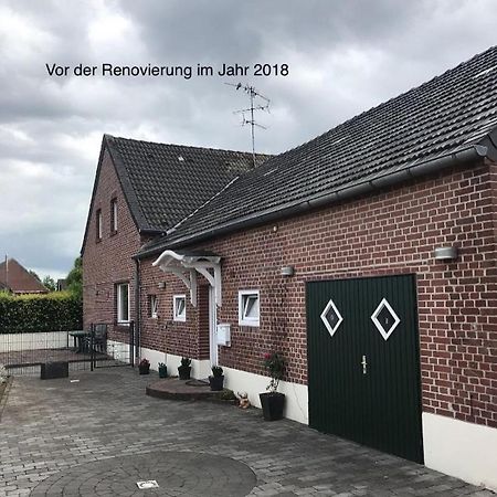 Bee Home - Urlaubs Und Business Loft 凯沃拉尔 外观 照片