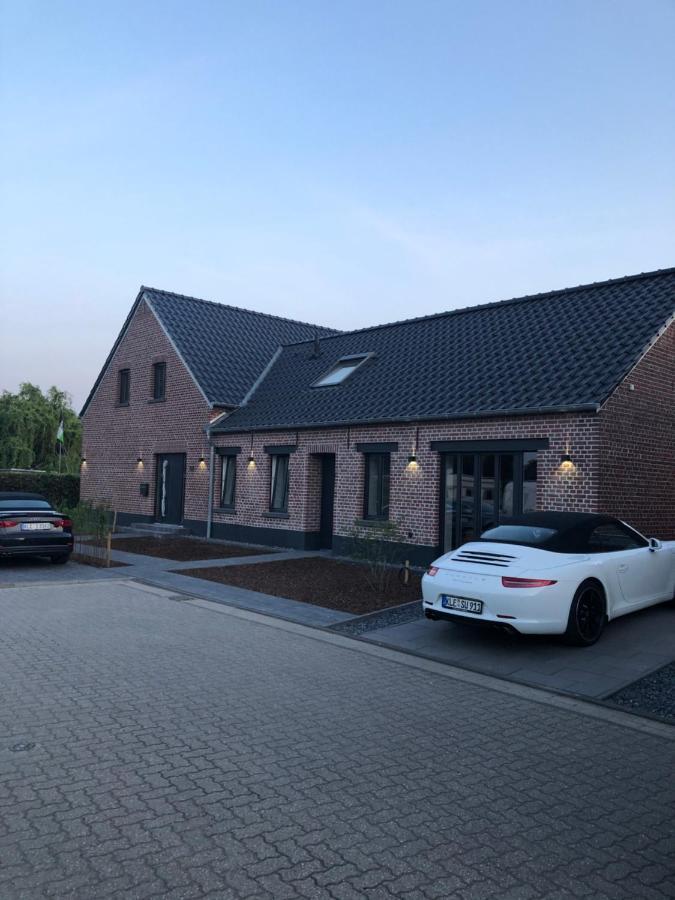 Bee Home - Urlaubs Und Business Loft 凯沃拉尔 外观 照片