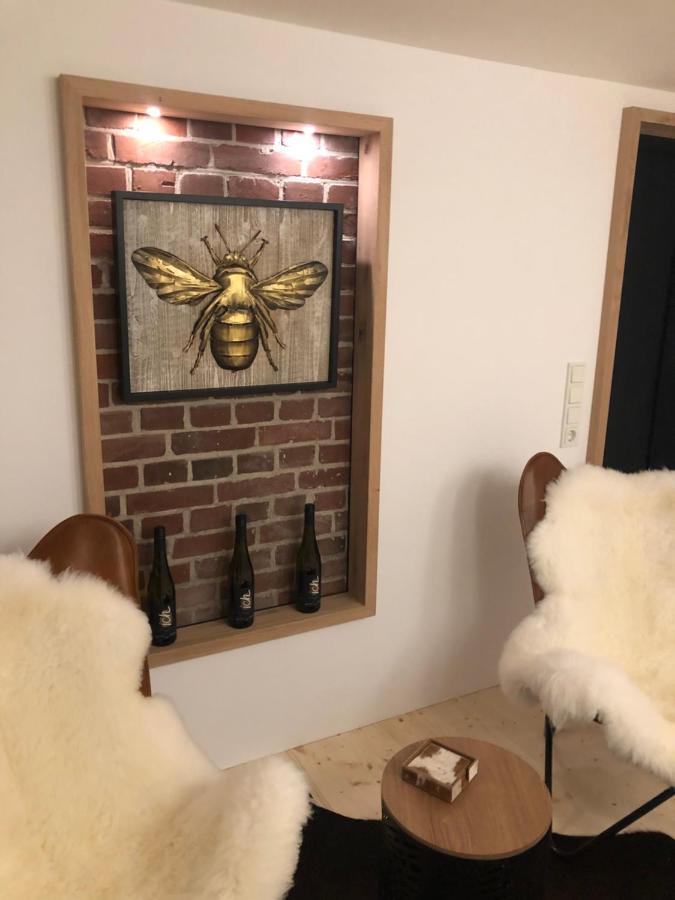 Bee Home - Urlaubs Und Business Loft 凯沃拉尔 外观 照片